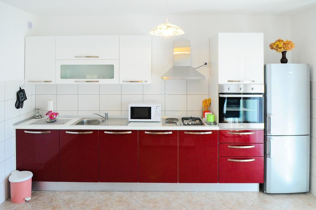 Apartments Rajic สปลิท ภายนอก รูปภาพ