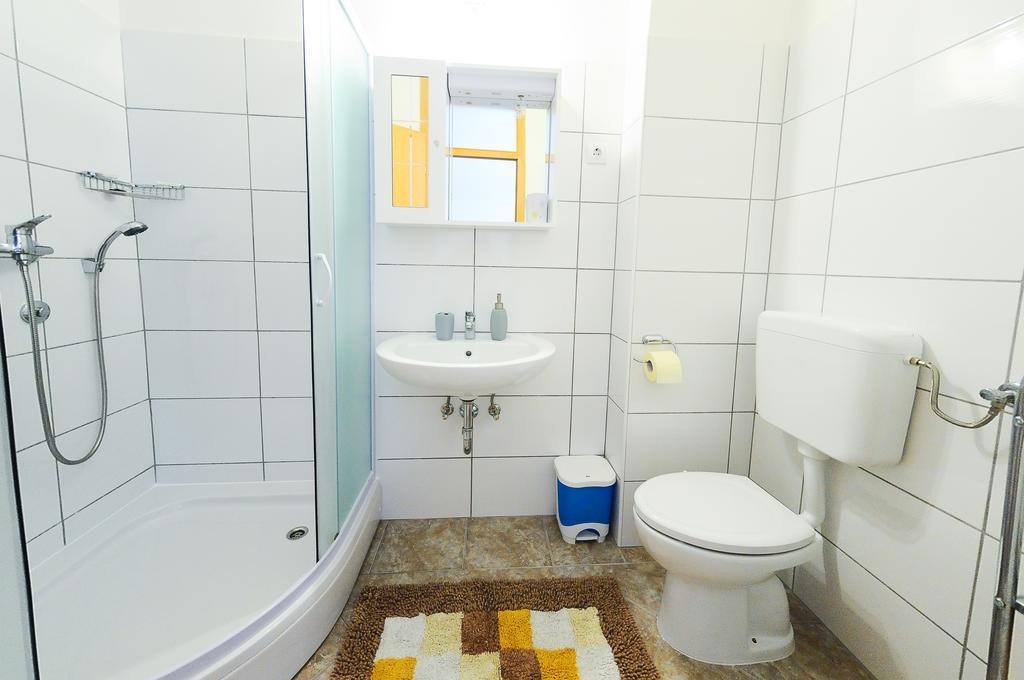 Apartments Rajic สปลิท ภายนอก รูปภาพ